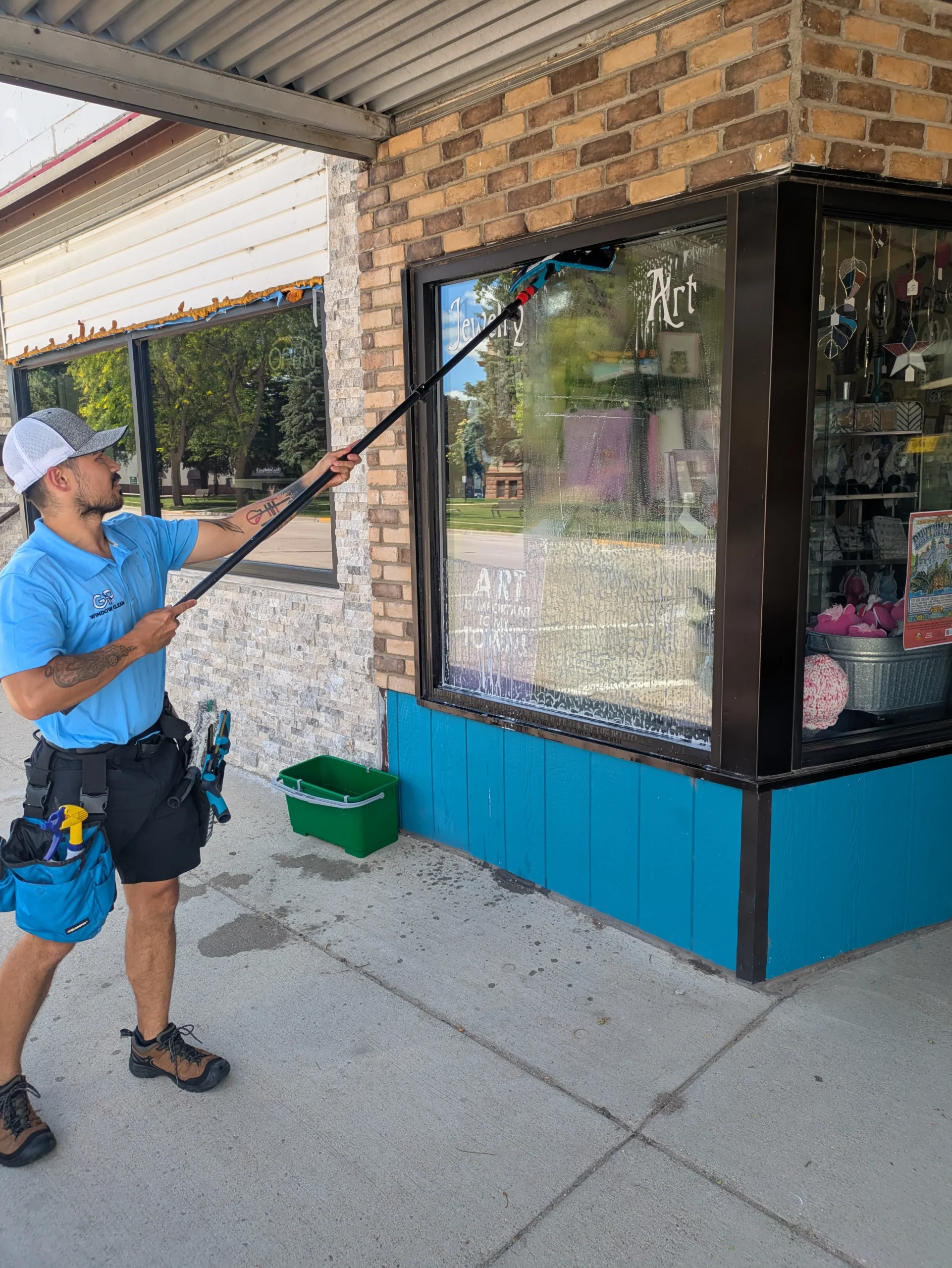 Retail Window Washing | GP Window Clean